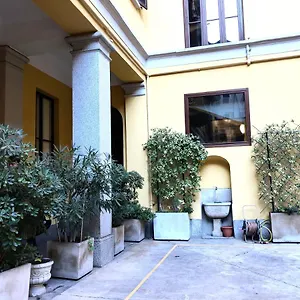  Appartamento Youhosty - Arnaboldi 15